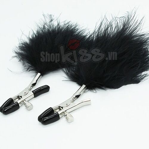 Bộ kẹp ngực cùng chổi lông vũ – Đồ chơi khiêu gợi hấp dẫn