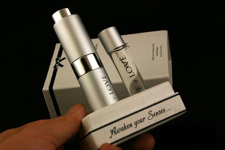 Nước Hoa Kích Thích Hưng Phấn Nữ Eye of Love USA Chính Hãng