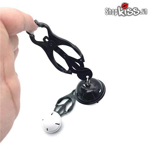 Bộ kẹp núm vú kích thích đầu ti có chuông gợi cảm dễ dùng