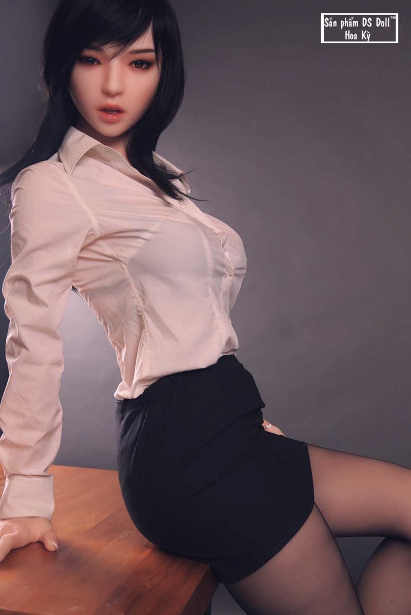 Búp bê DS Keira 1m60 silicon cao cấp Thư ký quyến rũ