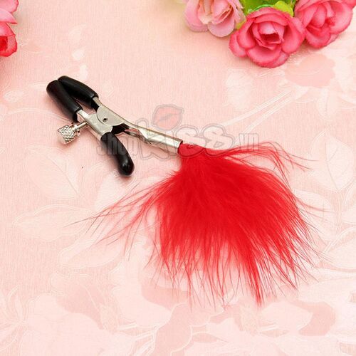 Bộ kẹp ngực cùng chổi lông vũ – Đồ chơi khiêu gợi hấp dẫn