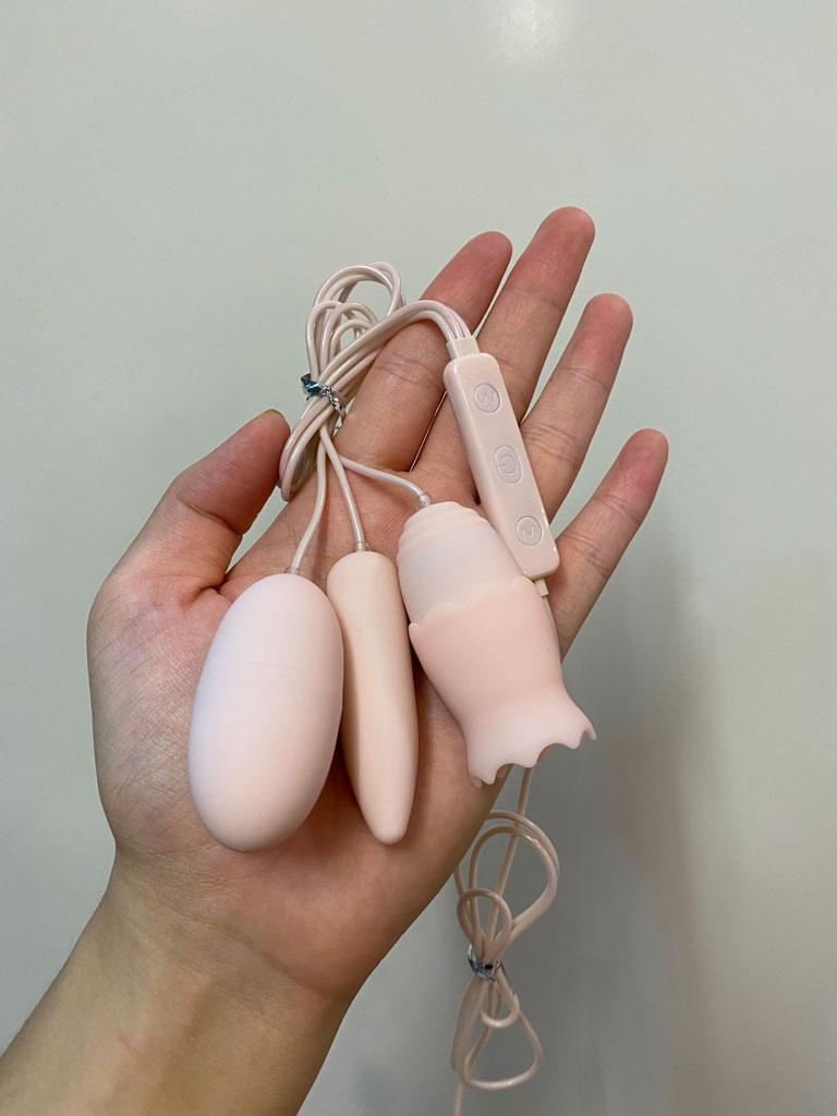 Trứng rung Toyjoy 3 đầu siêu kích thích cao cấp an toàn