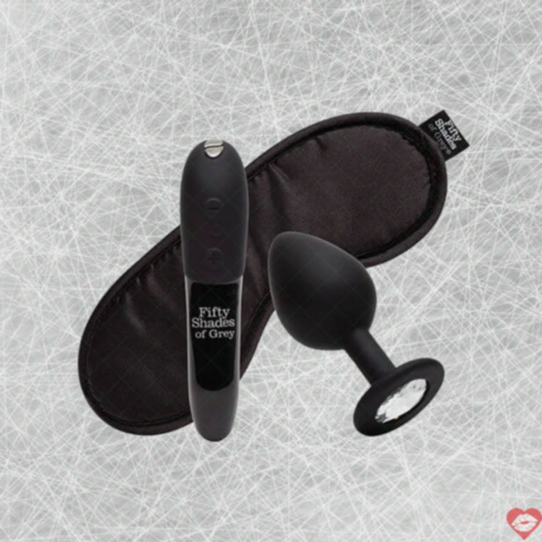 Fifty Shades Kit Vibro Blindfold Plug Cực khoái