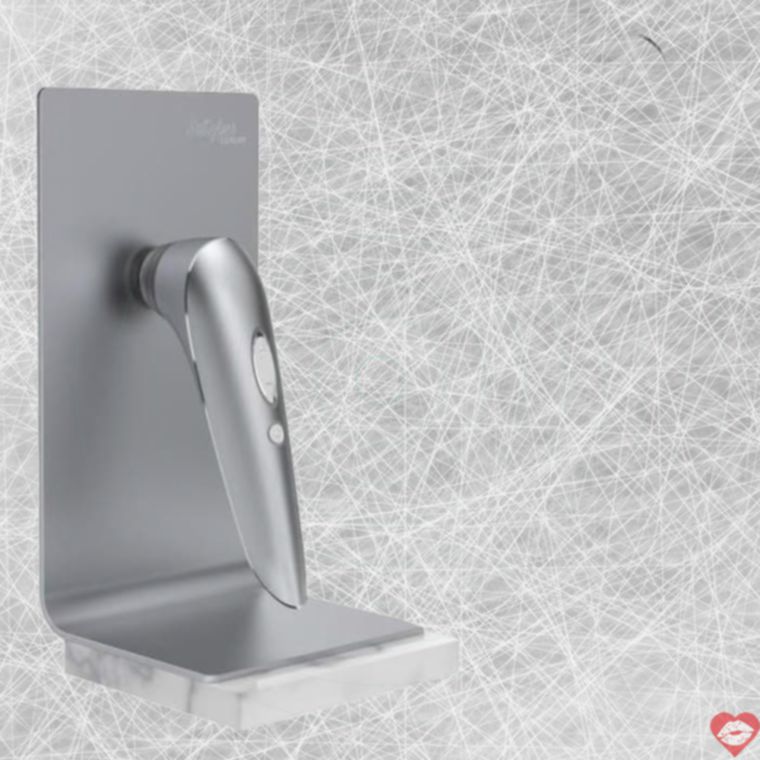 Satisfyer Luxury Bạc Hút Âm Đạo Rung Cao Cấp