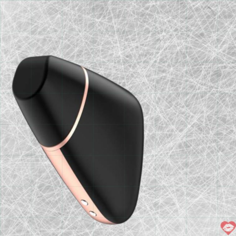 Satisfyer Love Triangle hút rung đen app âm vật tam giác