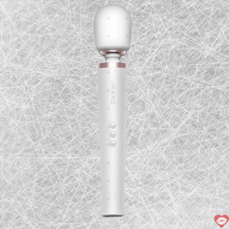 Doxy Die Cast Rung Tím 37cm Massage Mạnh Bốc Lửa 