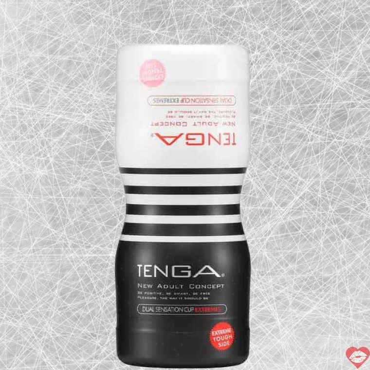 Tenga Dual Cup Extremes Đen Trắng Siêu Thực 2 Lỗ