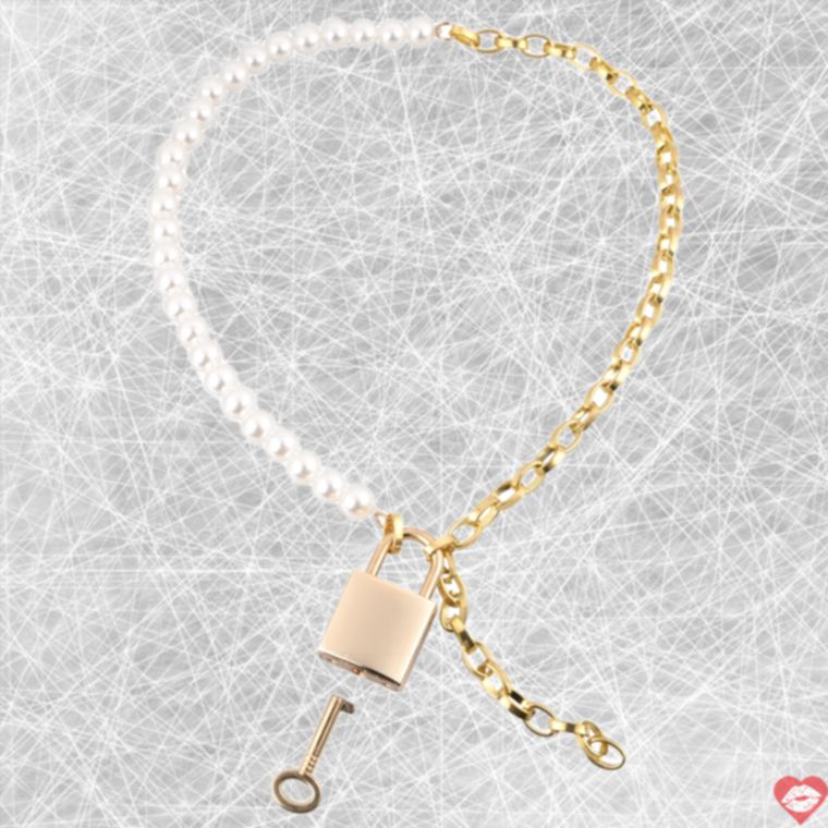 Sex&Mischief Pearl Collar Trắng Vàng Quyến Rũ