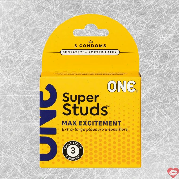 One Condoms Siêu Điểm Đốm 3 Cái An Toàn