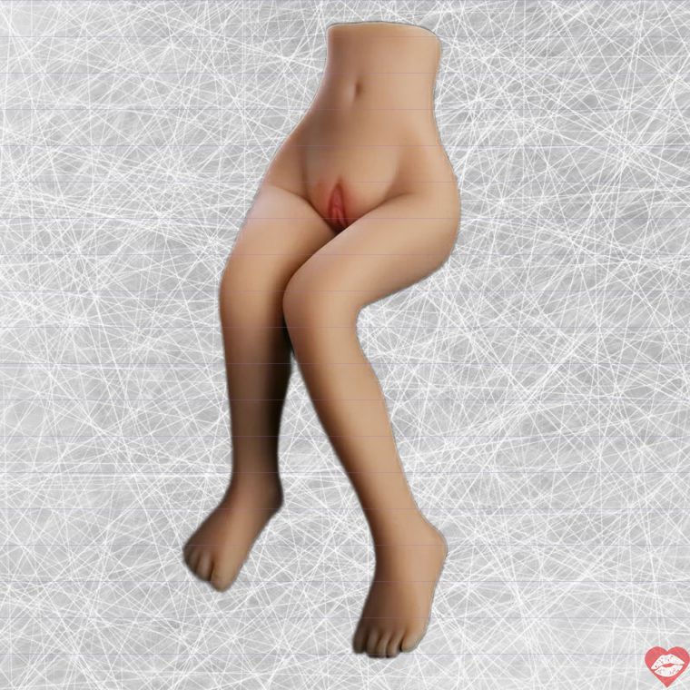 Chân Sexdoll AiYuan Karissa 45cm Mông To