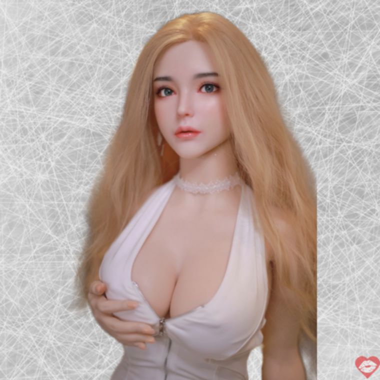 Nora búp bê 163cm ngực khủng vàng óng mềm mại